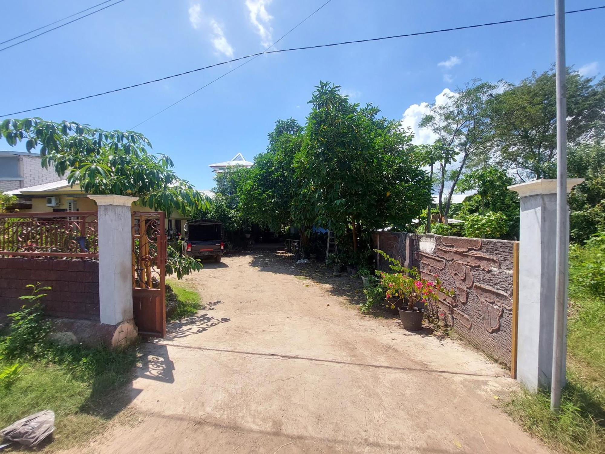 D'Ru Guest House Лабуан Баджо Екстериор снимка