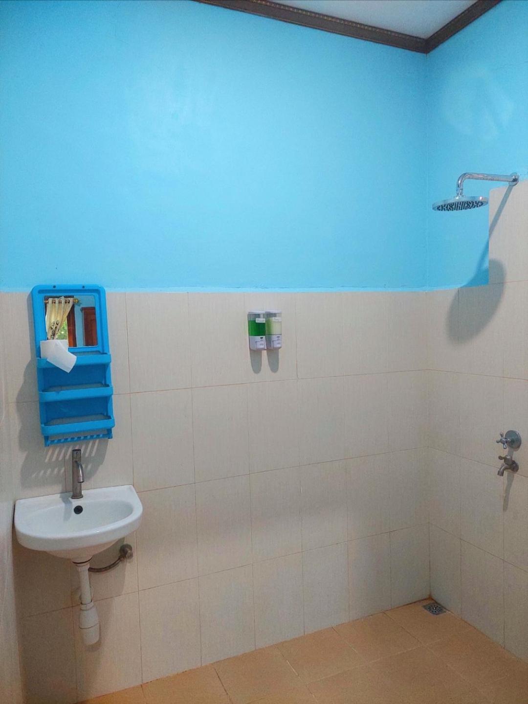 D'Ru Guest House Лабуан Баджо Екстериор снимка